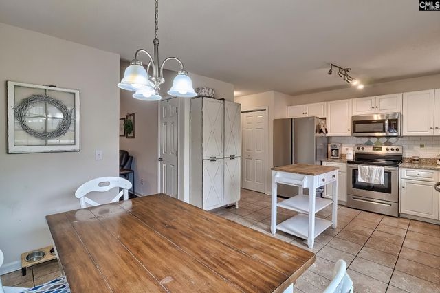 471 S Woodside Parkway, West Columbia, SC 29170