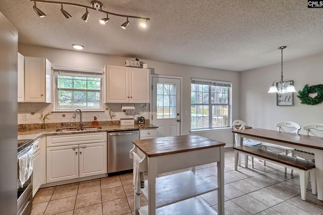 471 S Woodside Parkway, West Columbia, SC 29170