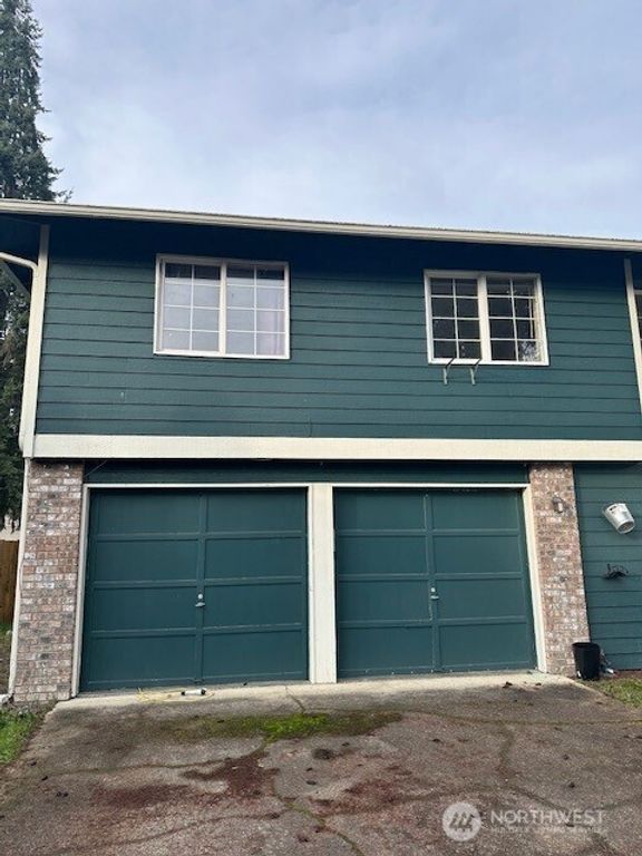 20402 15th Avenue Ct E, Spanaway, WA 98387