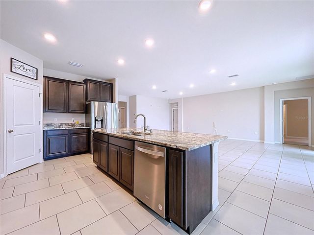 10609 LAXER CAY LOOP, San Antonio, FL 33576