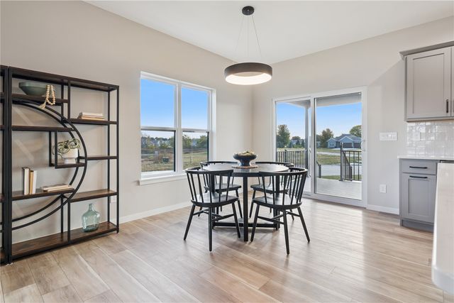 1289 Covered Wagon Drive, Iowa City, IA 52245