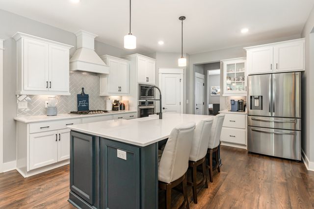 203 Caroline Way, Mount Juliet, TN 37122