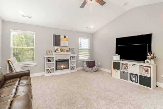 203 Caroline Way, Mount Juliet, TN 37122