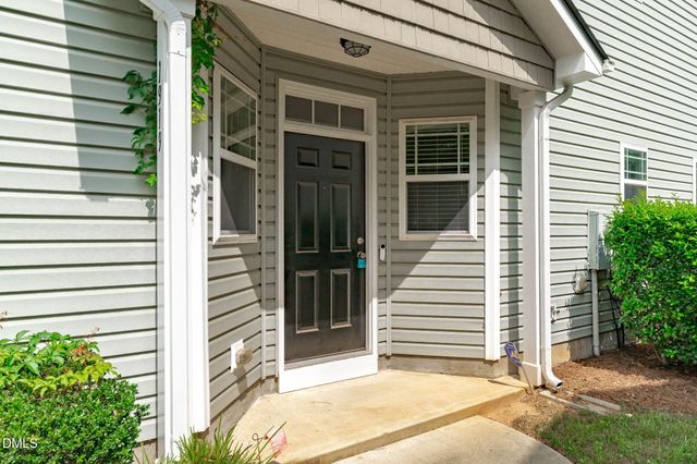 1919 Fieldhouse Avenue, Raleigh, NC 27603