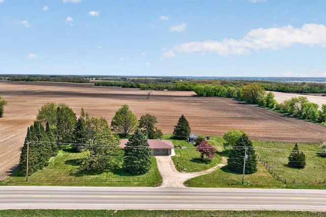 1169 Highway 120, Burlington, WI 53105
