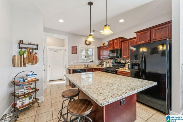 4846 MOUNTAIN GAP DRIVE, Bessemer, AL 35022