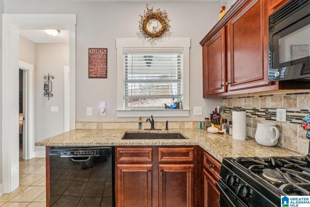 4846 MOUNTAIN GAP DRIVE, Bessemer, AL 35022