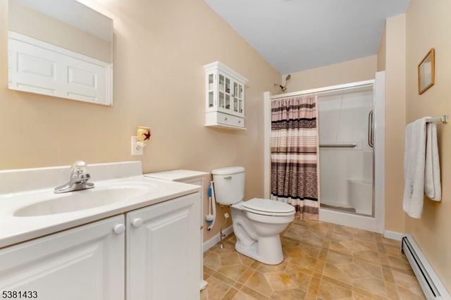 930 Wilbur Ave, Phillipsburg Town, NJ 08865