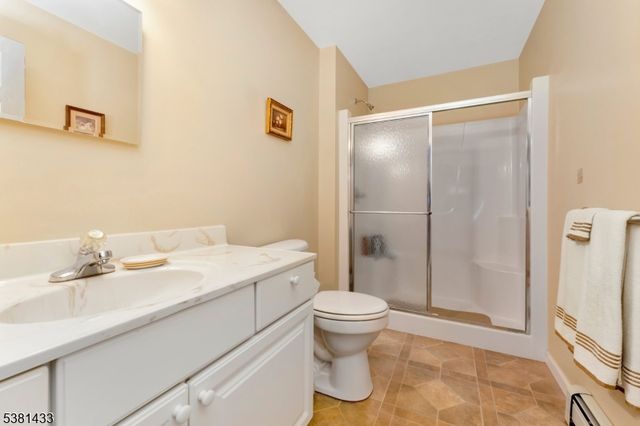 930 Wilbur Ave, Phillipsburg Town, NJ 08865