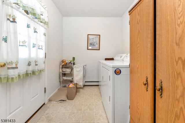 930 Wilbur Ave, Phillipsburg Town, NJ 08865