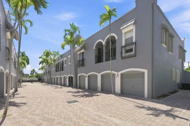 4619 Poinciana St Apt 7A, Lauderdale By The Sea, FL 33308