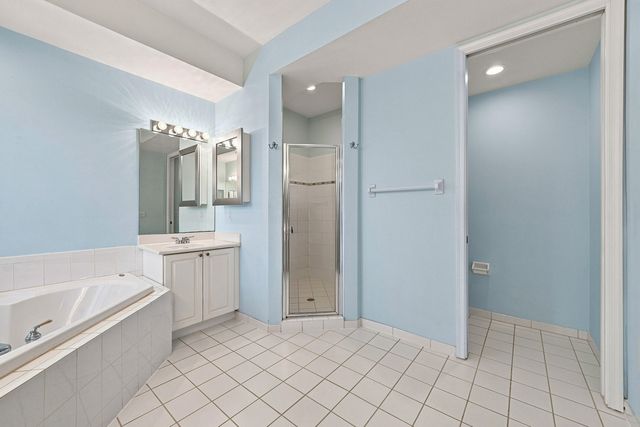 4619 Poinciana St Apt 7A, Lauderdale By The Sea, FL 33308