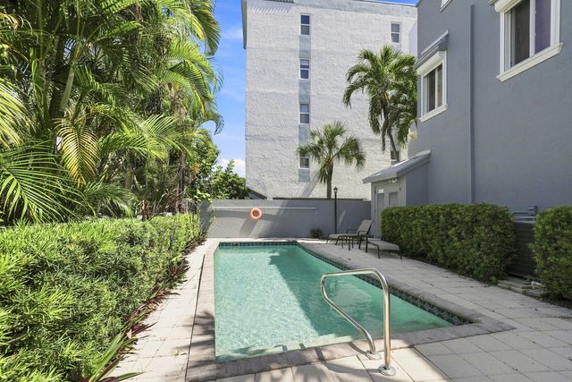 4619 Poinciana St Apt 7A, Lauderdale By The Sea, FL 33308