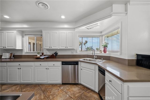 354 Westlake, Palmdale, CA 93551