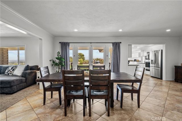 354 Westlake, Palmdale, CA 93551