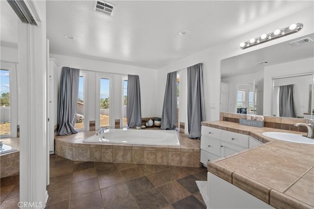 354 Westlake, Palmdale, CA 93551