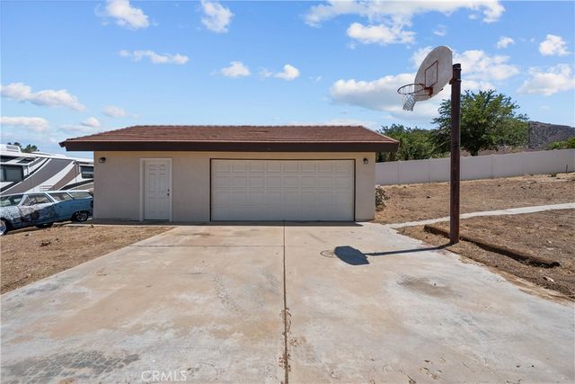 354 Westlake, Palmdale, CA 93551