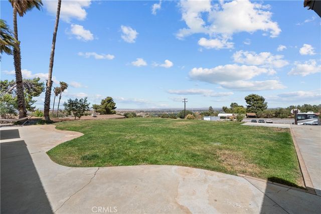 354 Westlake, Palmdale, CA 93551