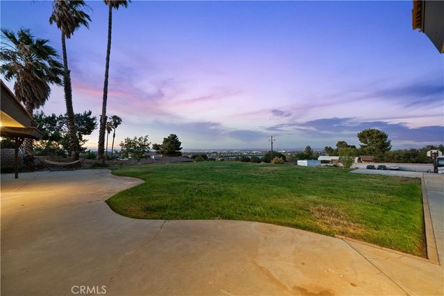 354 Westlake, Palmdale, CA 93551