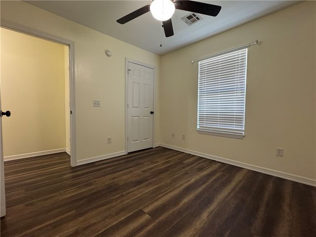 910 NW A Street 1, Bentonville, AR 72712