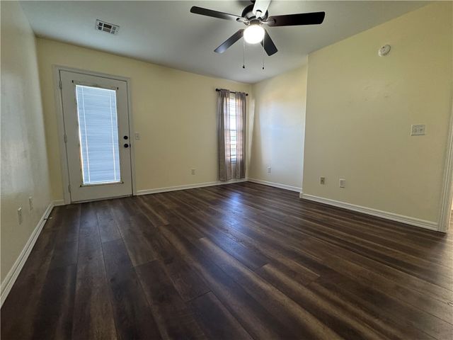 910 NW A Street 1, Bentonville, AR 72712