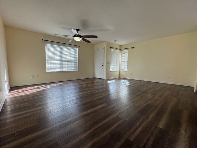 910 NW A Street 1, Bentonville, AR 72712