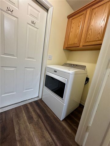 910 NW A Street 1, Bentonville, AR 72712