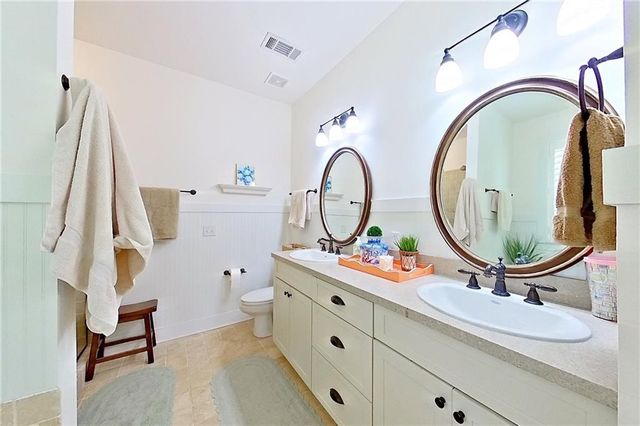 104 Youngwood Drive, St Simons Island, GA 31522