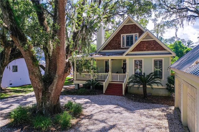 104 Youngwood Drive, St Simons Island, GA 31522