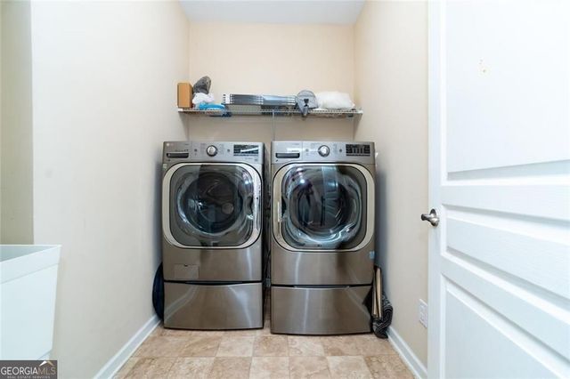 1045 WESBOUROUGH PL, Alpharetta, GA 30004