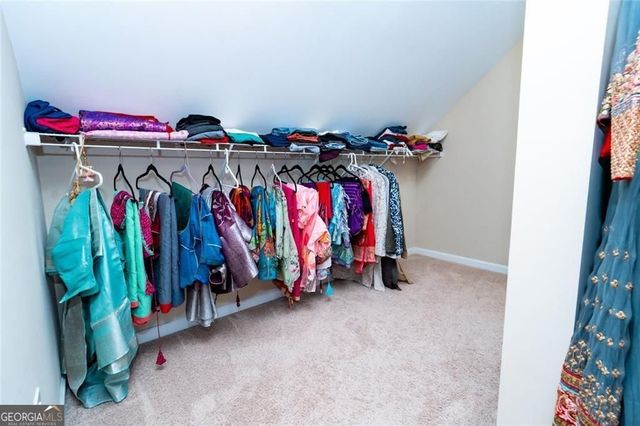 1045 WESBOUROUGH PL, Alpharetta, GA 30004