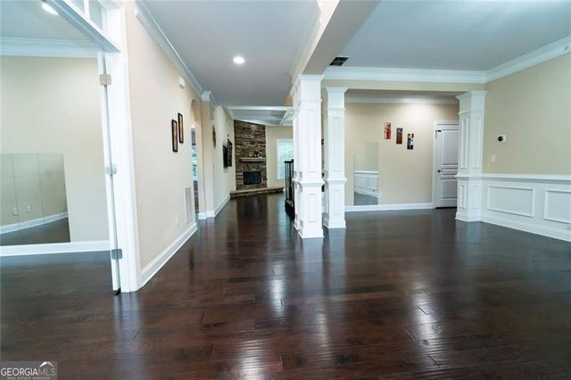 1045 WESBOUROUGH PL, Alpharetta, GA 30004