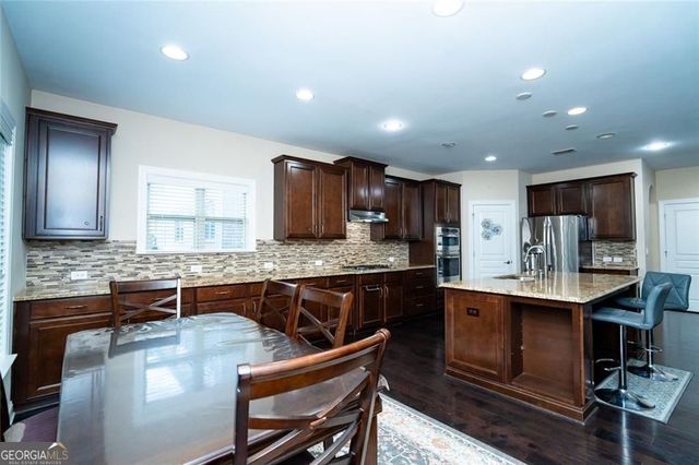 1045 WESBOUROUGH PL, Alpharetta, GA 30004