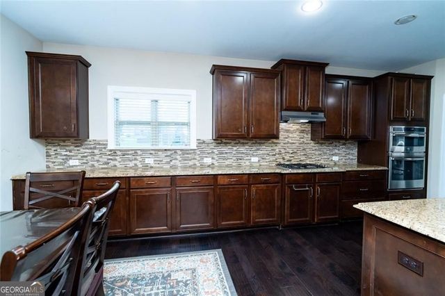 1045 WESBOUROUGH PL, Alpharetta, GA 30004
