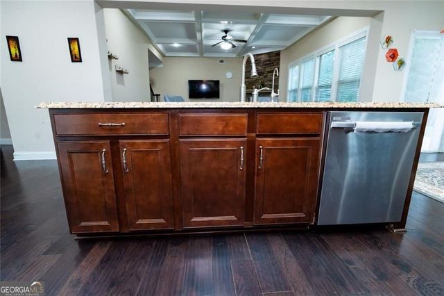 1045 WESBOUROUGH PL, Alpharetta, GA 30004