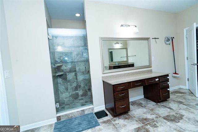 1045 WESBOUROUGH PL, Alpharetta, GA 30004