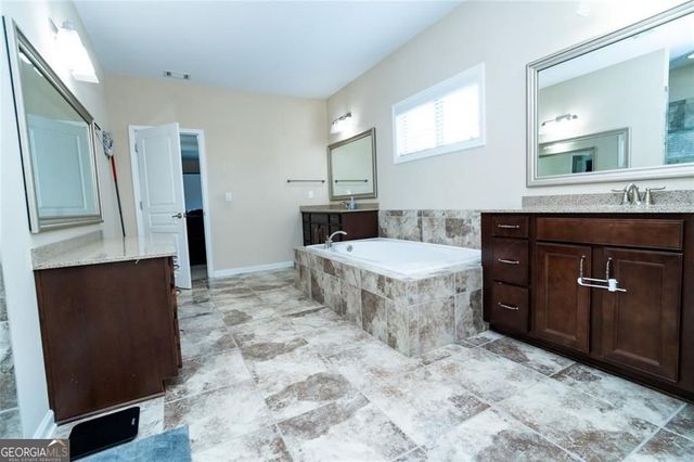 1045 WESBOUROUGH PL, Alpharetta, GA 30004