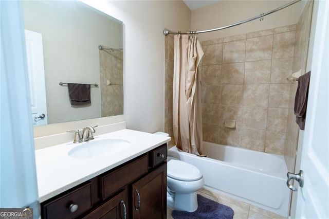 1045 WESBOUROUGH PL, Alpharetta, GA 30004