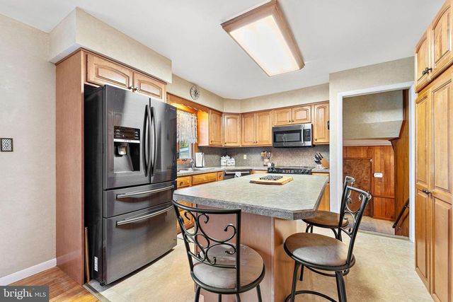 1288 HOLMES AVE, Vineland, NJ 08361