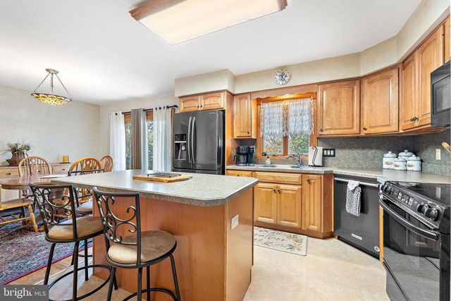 1288 HOLMES AVE, Vineland, NJ 08361