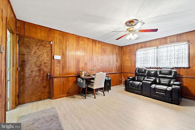 1288 HOLMES AVE, Vineland, NJ 08361