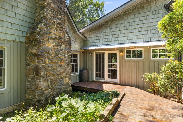 39 Flat Rock Road Tracts 1 & 2, Waynesville, NC 28786