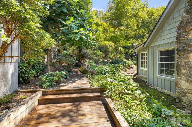 39 Flat Rock Road Tracts 1 & 2, Waynesville, NC 28786