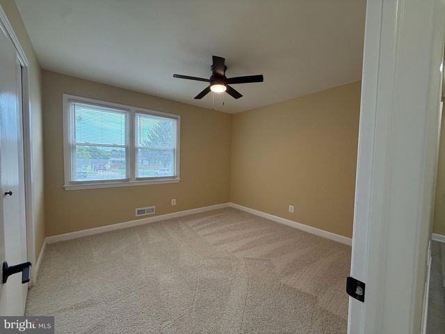 6909 DIGBY RD, Gwynn Oak, MD 21207