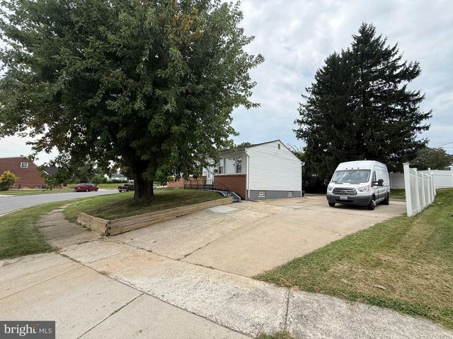 6909 DIGBY RD, Gwynn Oak, MD 21207