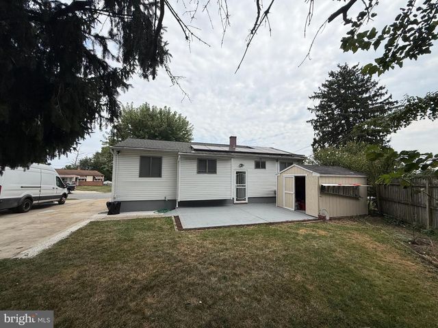6909 DIGBY RD, Gwynn Oak, MD 21207