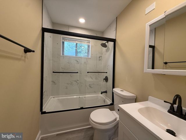 6909 DIGBY RD, Gwynn Oak, MD 21207