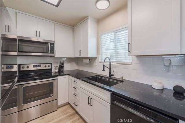 1108 Camino Real 407, Redondo Beach, CA 90277