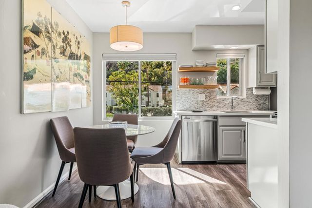 2290 S Palm Canyon Drive 17, Palm Springs, CA 92264