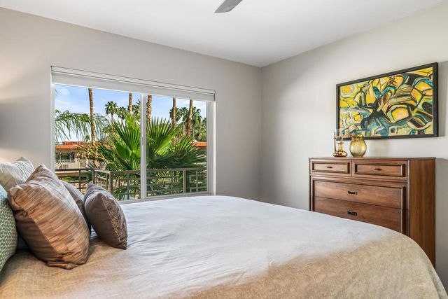 2290 S Palm Canyon Drive 17, Palm Springs, CA 92264